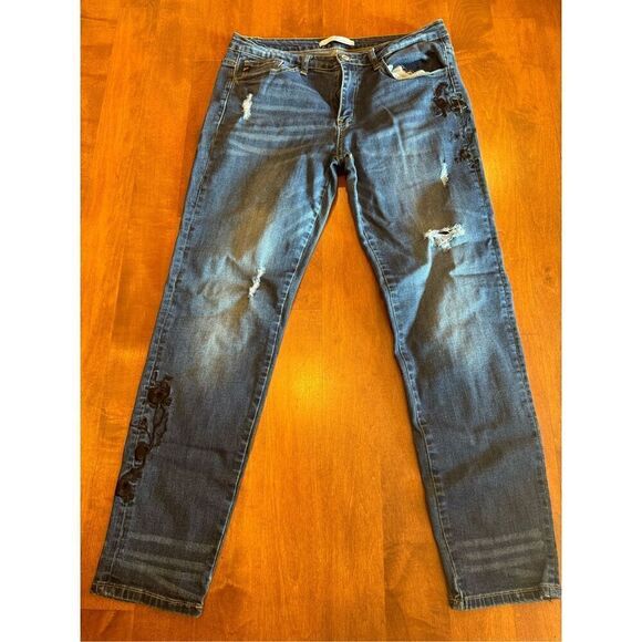 Woman’s kancan high waisted embroidered jeans - Picture 1 of 6